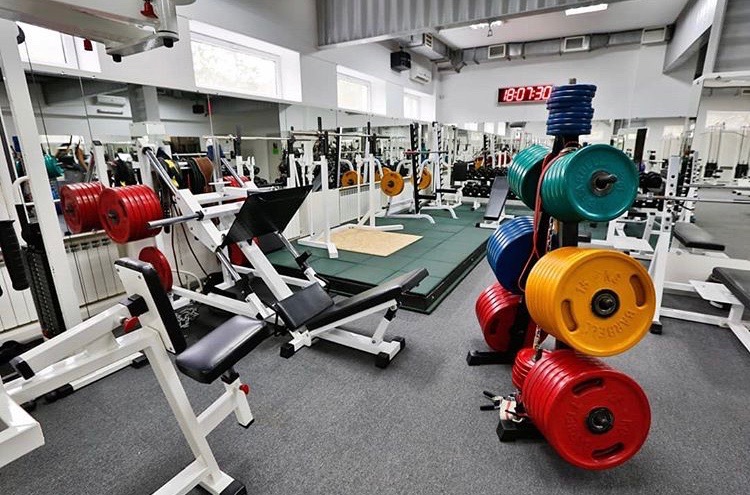 Тренажерный зал EnerGym Тренажерный зал EnerGym